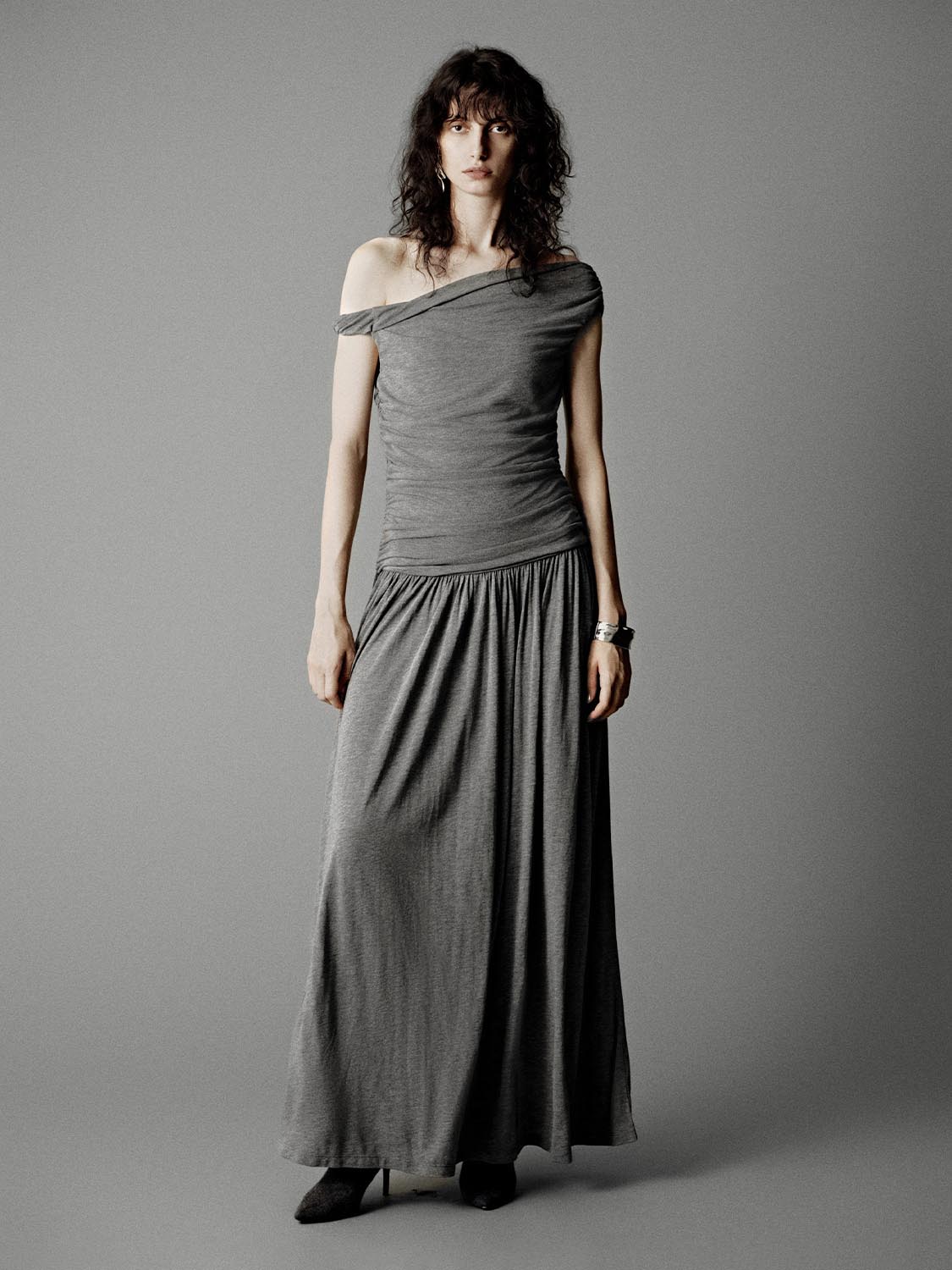 Ruched Sleeveless A-Line Midi Dresses