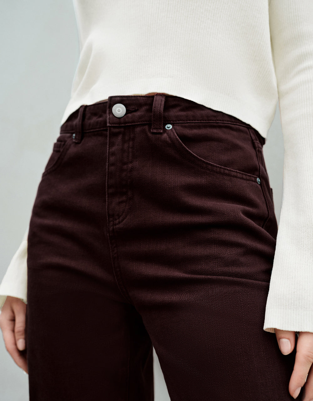 Straight Jeans