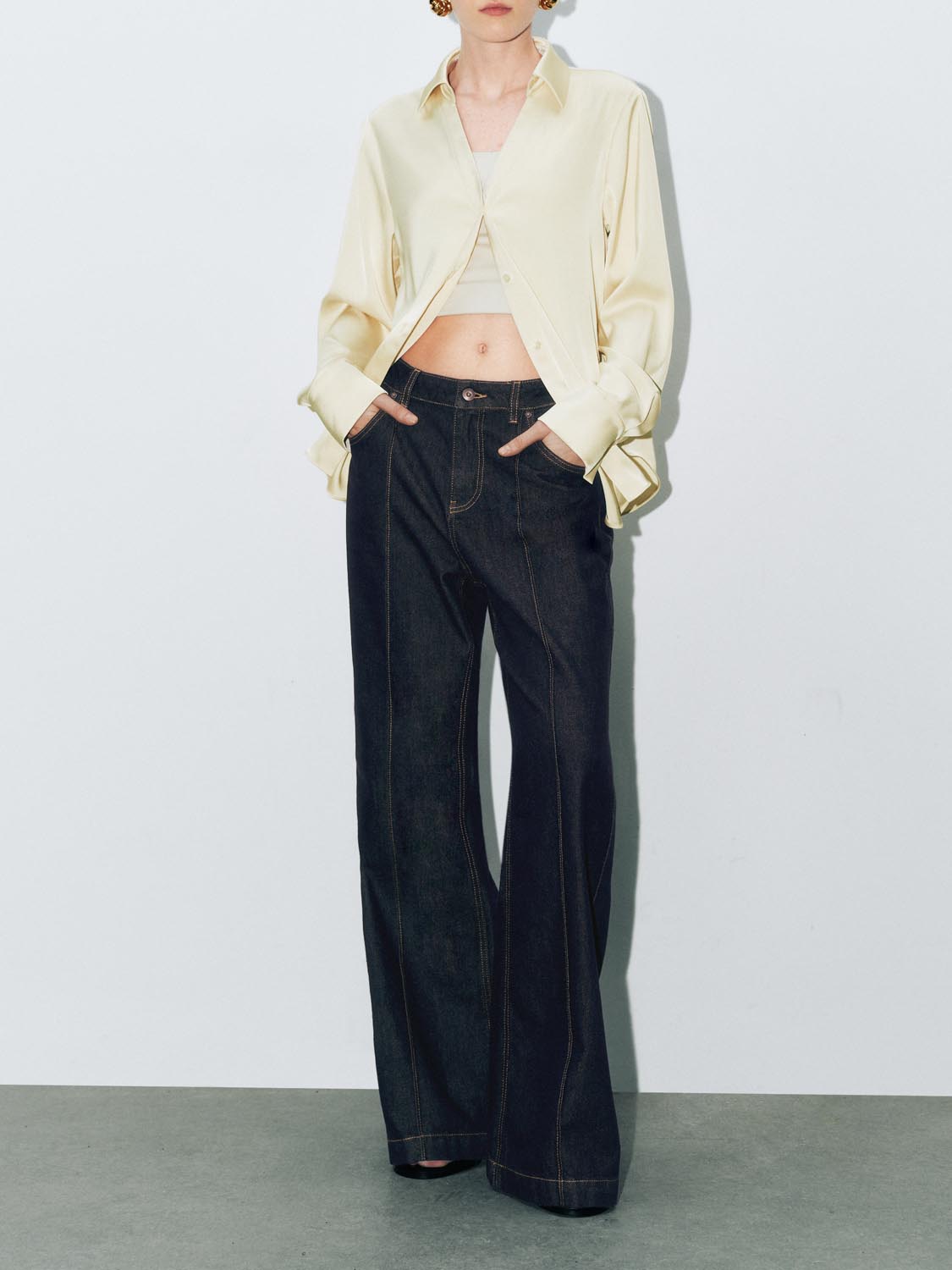 Baggy Wide-Leg Jeans