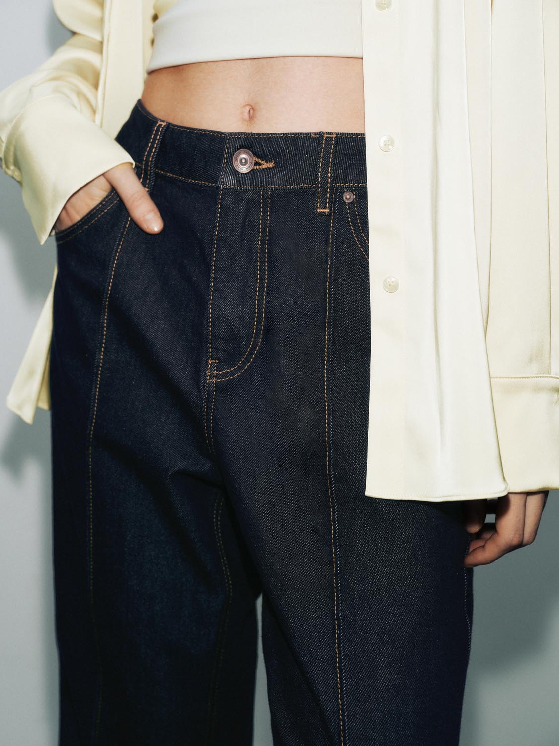 Baggy Wide-Leg Jeans