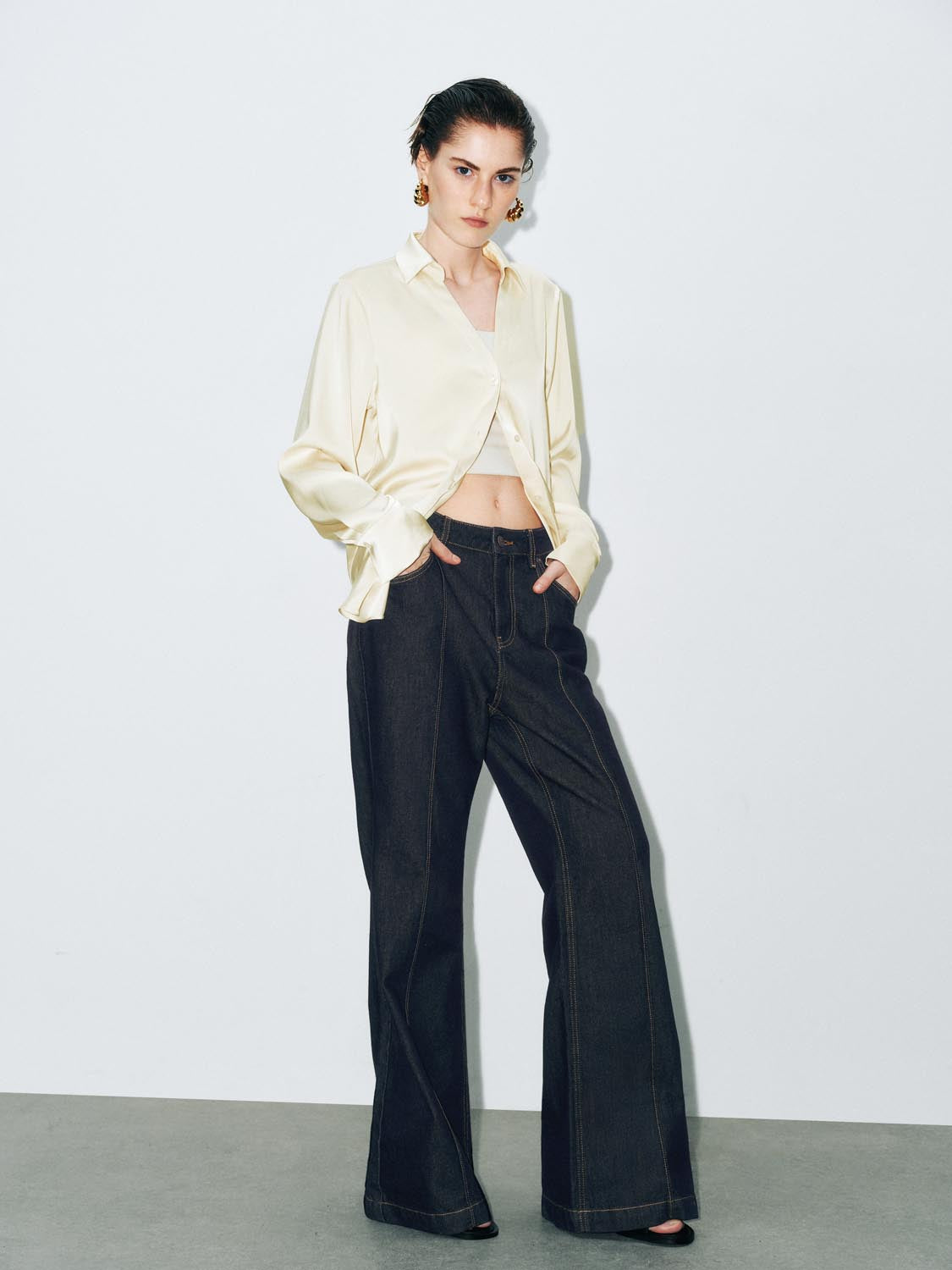Baggy Wide-Leg Jeans
