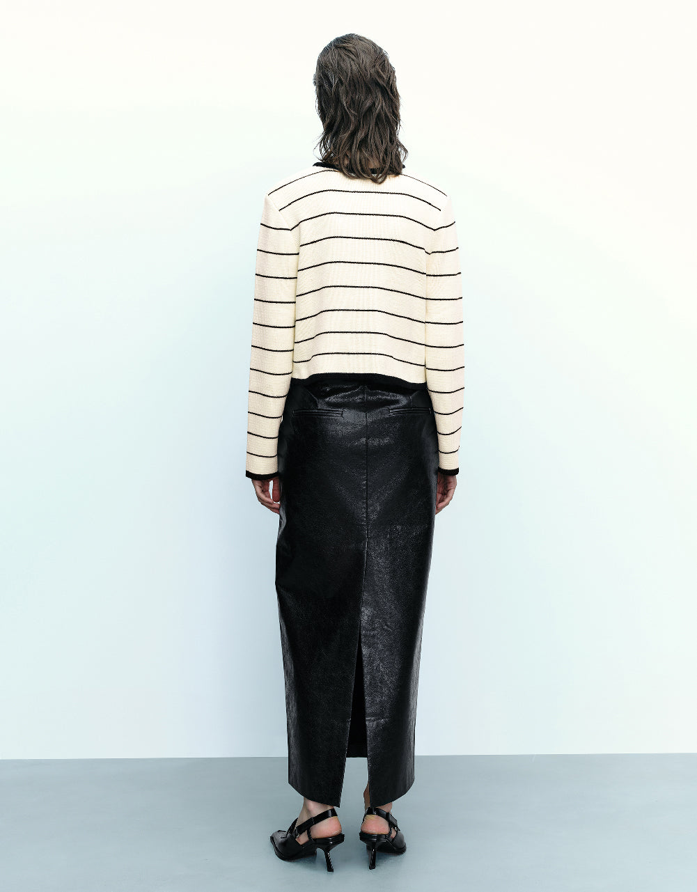 Striped Crew Neck Knitted Cardigan With Fake Pockets
