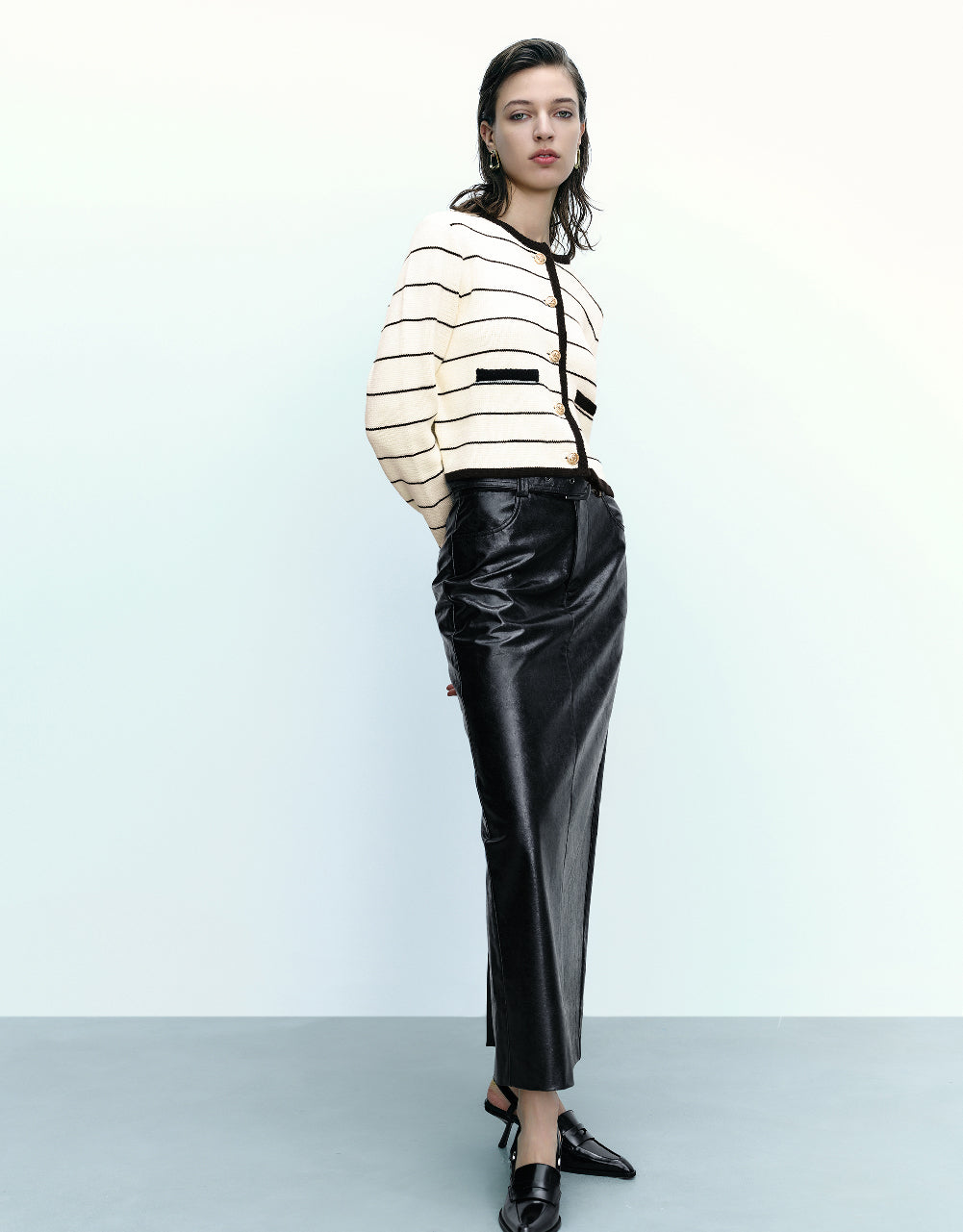 Striped Crew Neck Knitted Cardigan With Fake Pockets