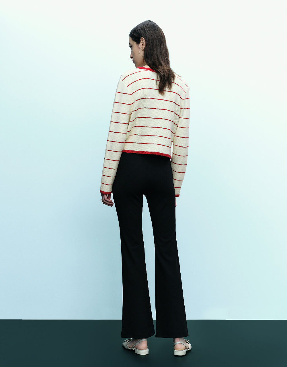 Striped Crew Neck Knitted Cardigan With Fake Pockets