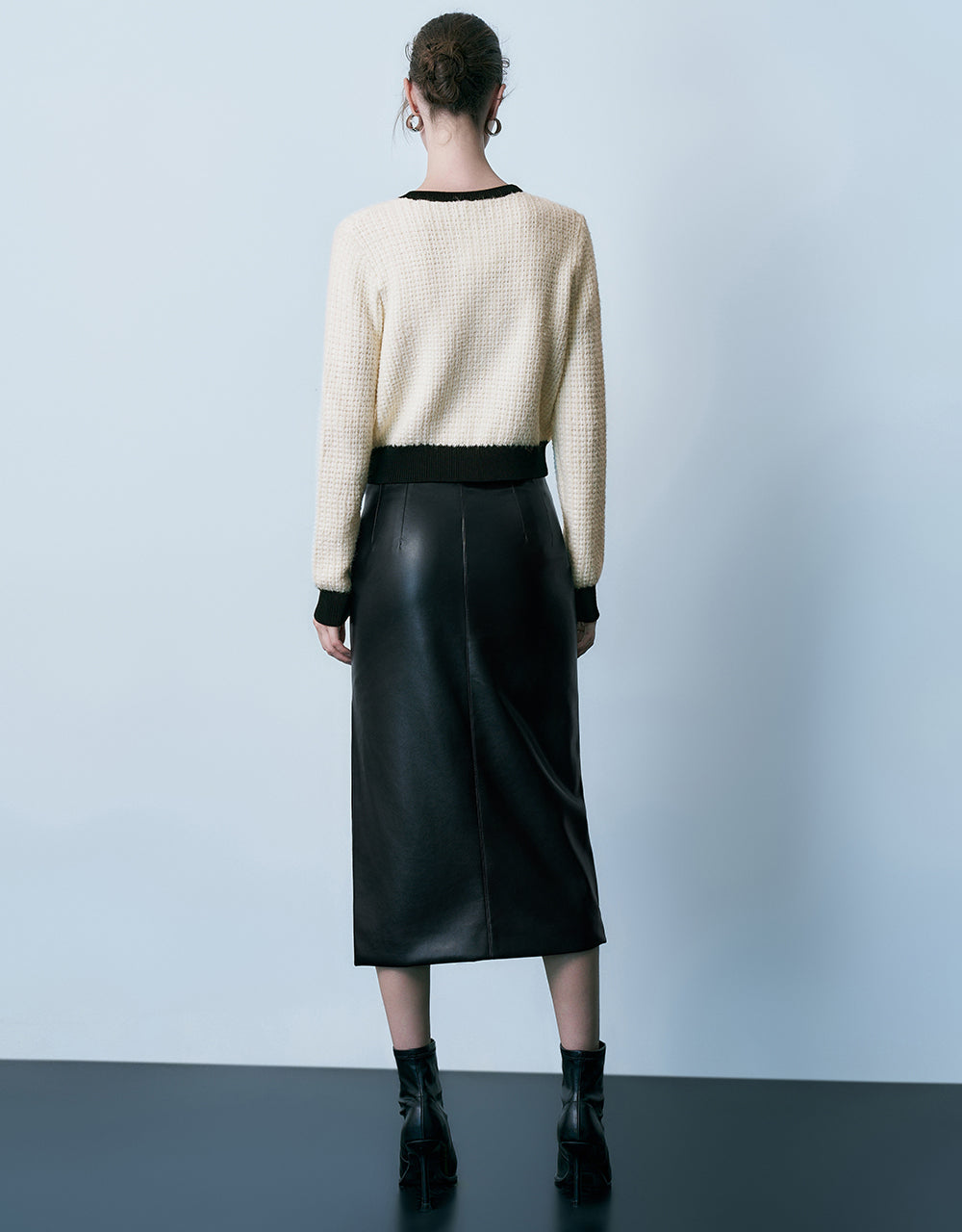 Crew Neck Knitted Cardigan