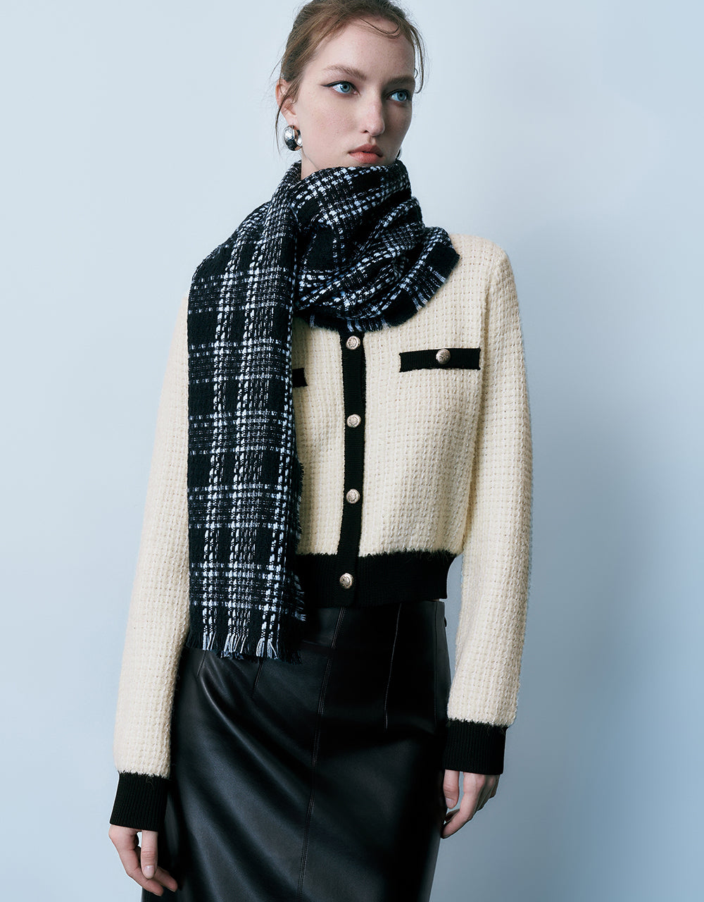 Crew Neck Knitted Cardigan