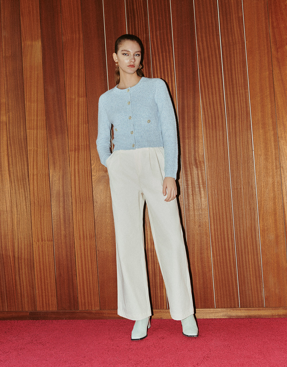 Crew Neck Knitted Cardigan With Fake Pockets