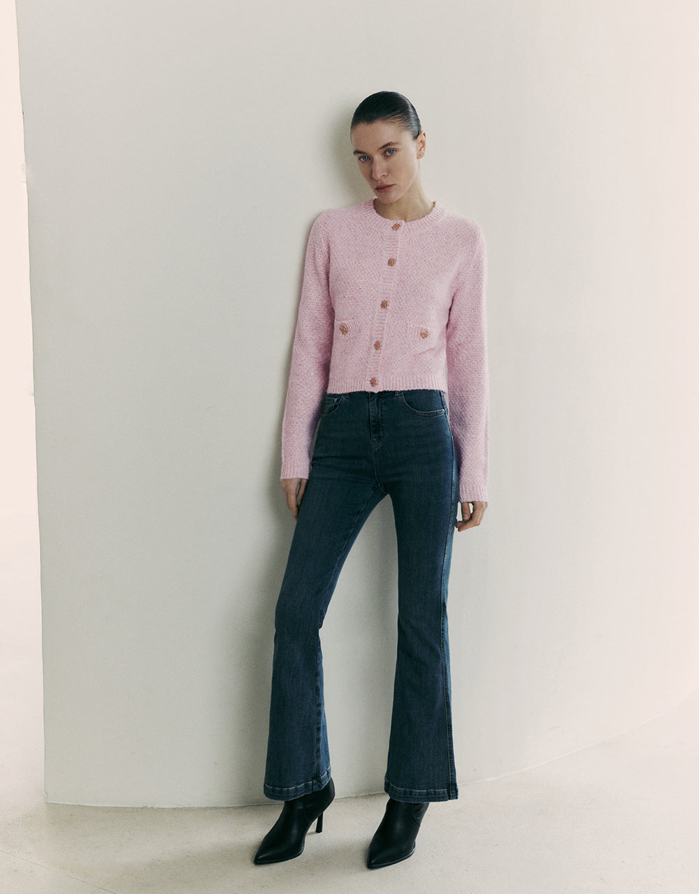 Crew Neck Knitted Cardigan With Fake Pockets