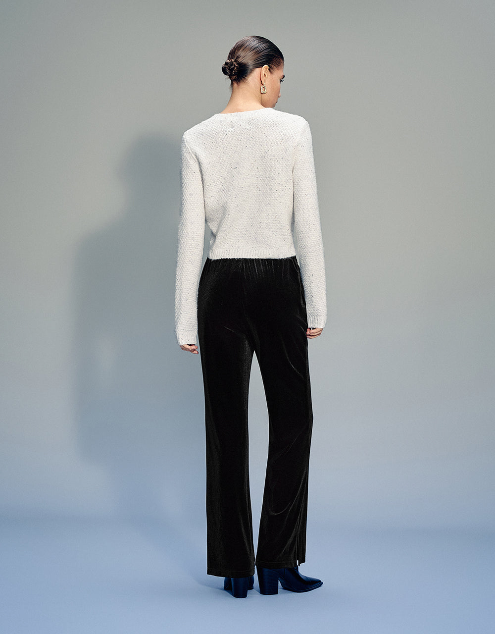 Crew Neck Knitted Cardigan With Fake Pockets