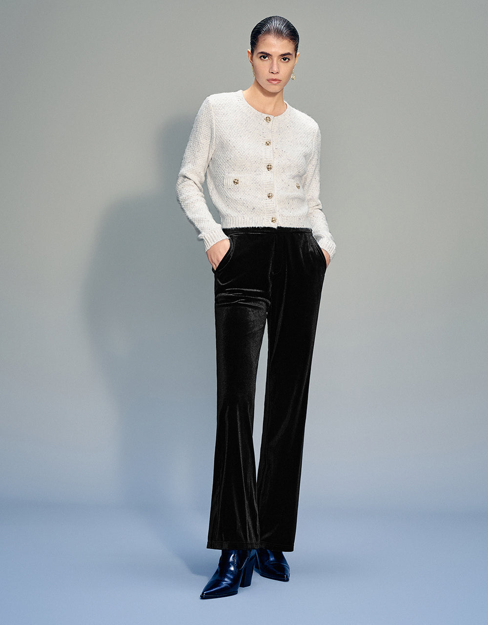 Crew Neck Knitted Cardigan With Fake Pockets