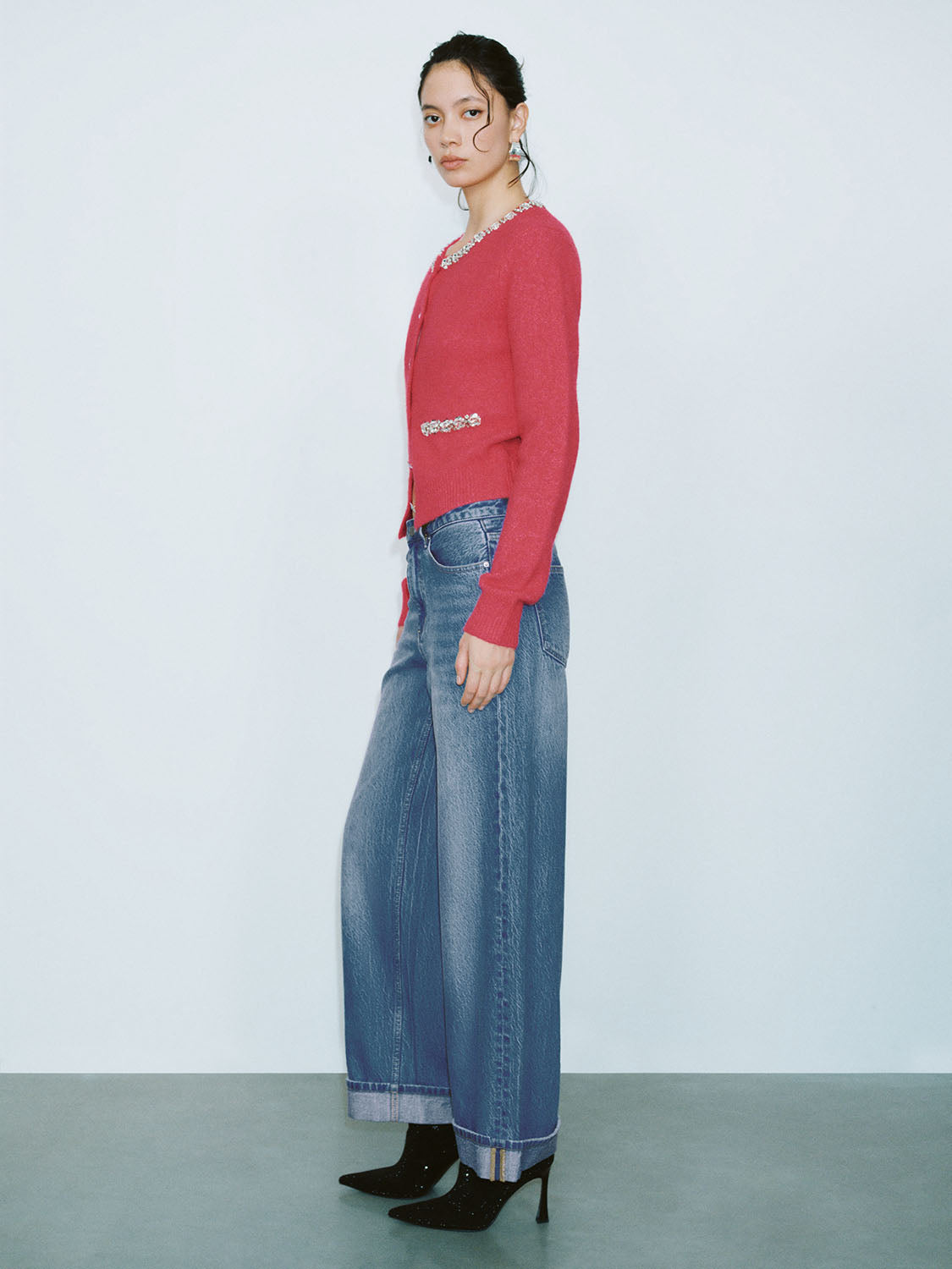Cropped Knitted Cardigans