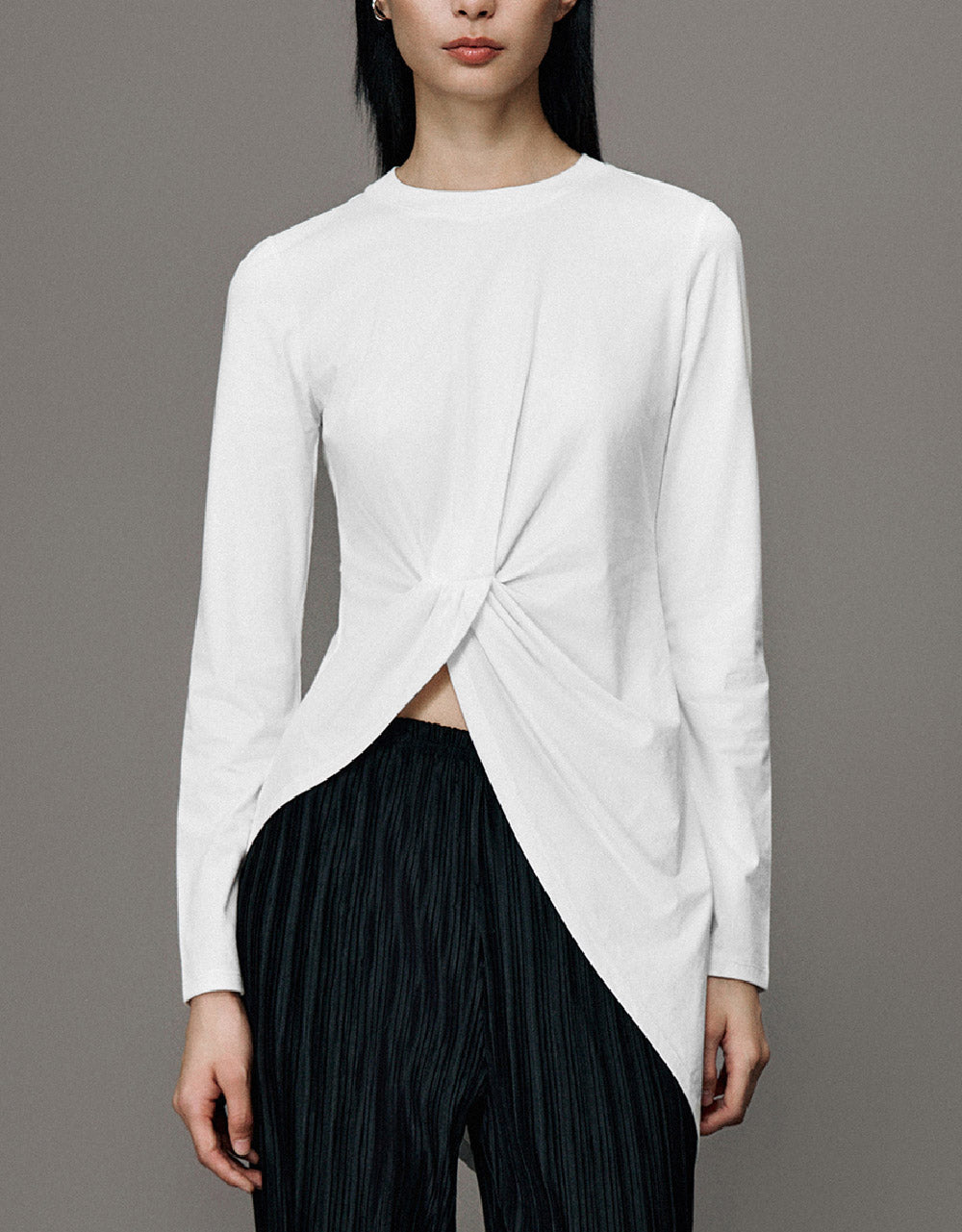 Asymmetric Crew Neck Skinny T-Shirt