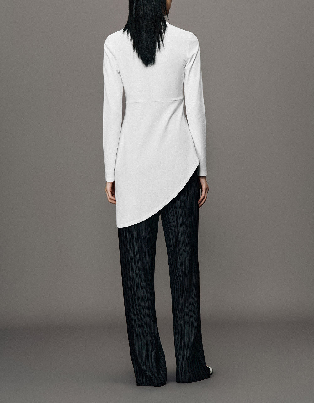 Asymmetric Crew Neck Skinny T-Shirt