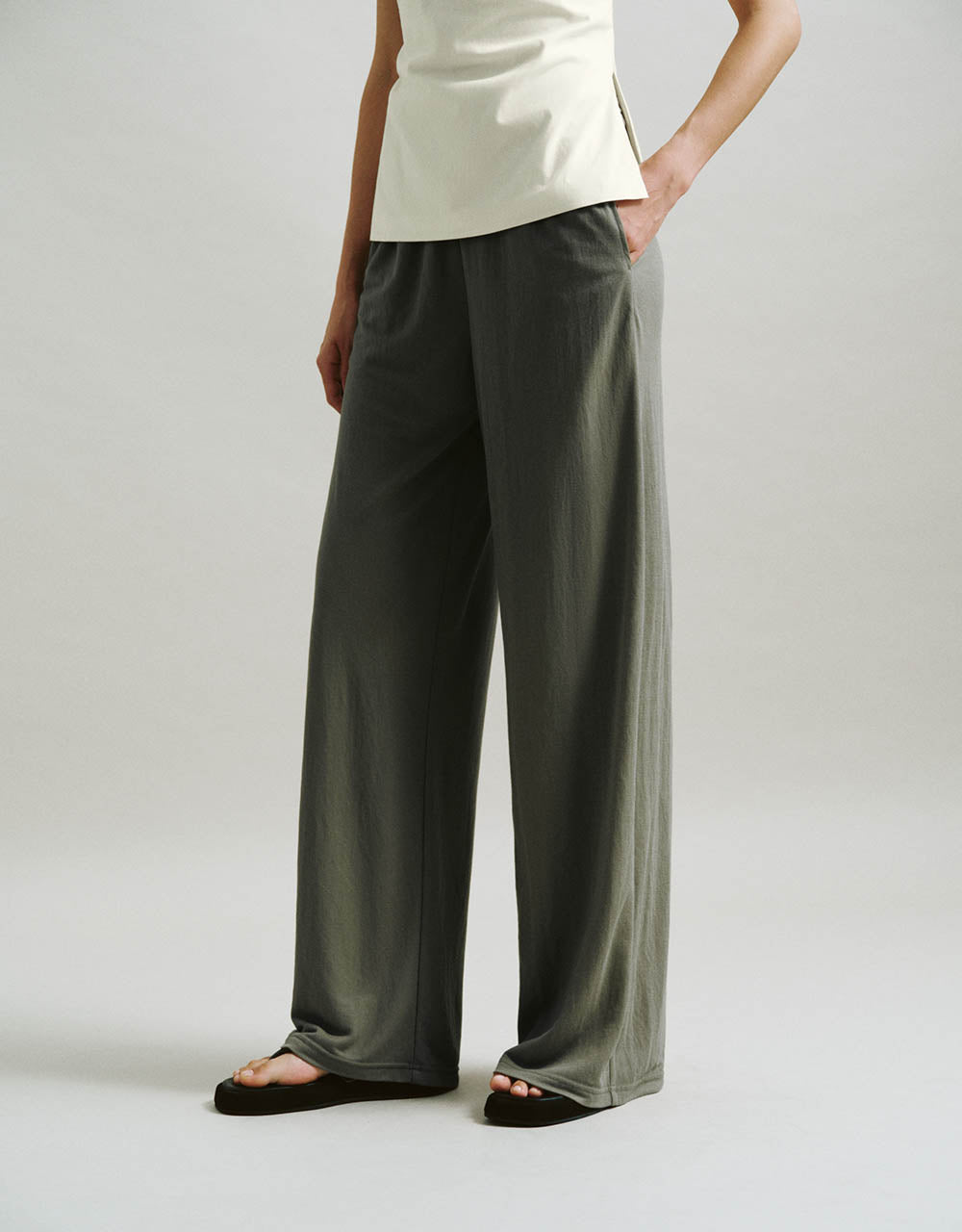 Elastic Waist Straight Pants