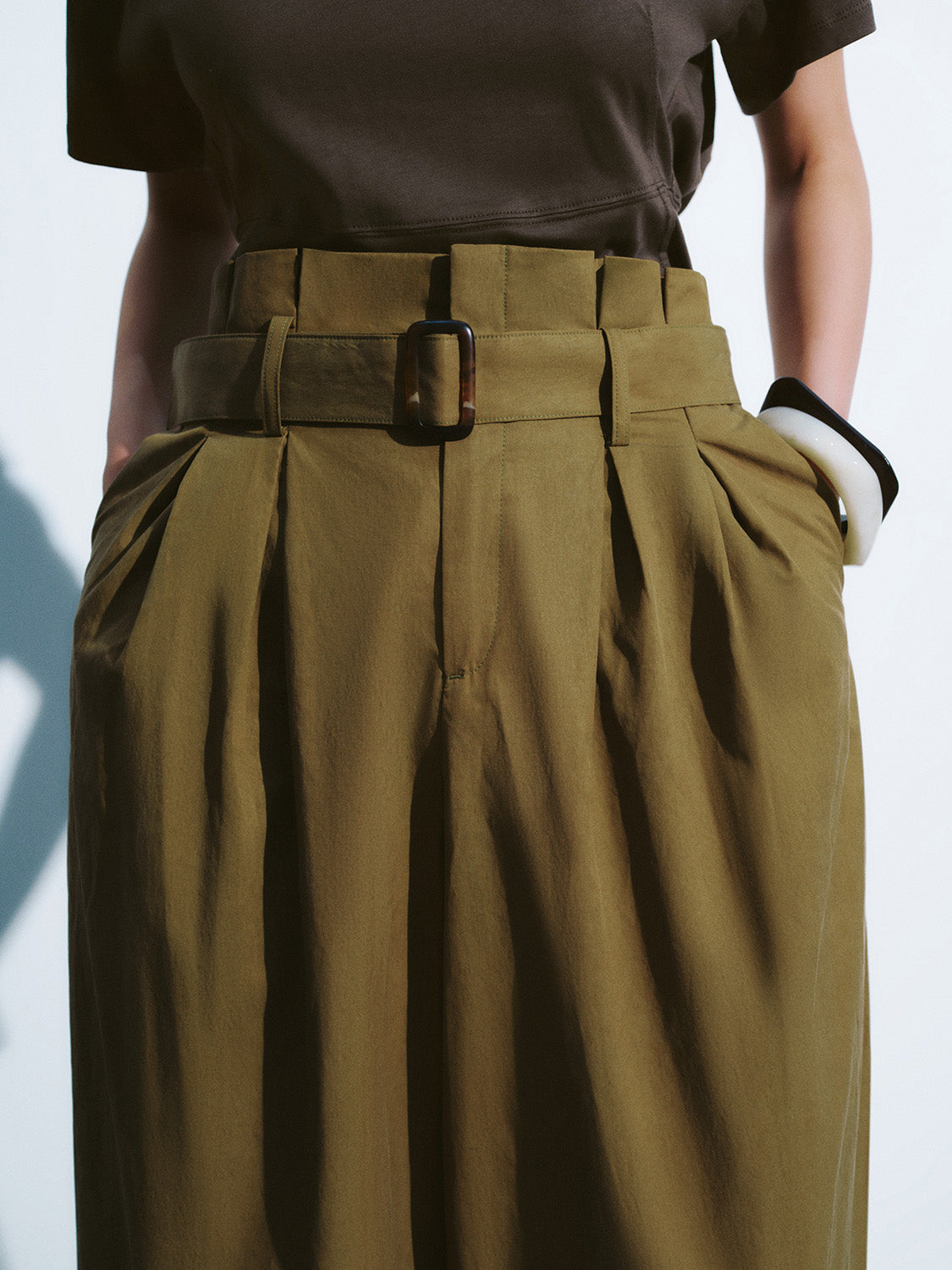 Loose Wide-Leg Pants With Belt