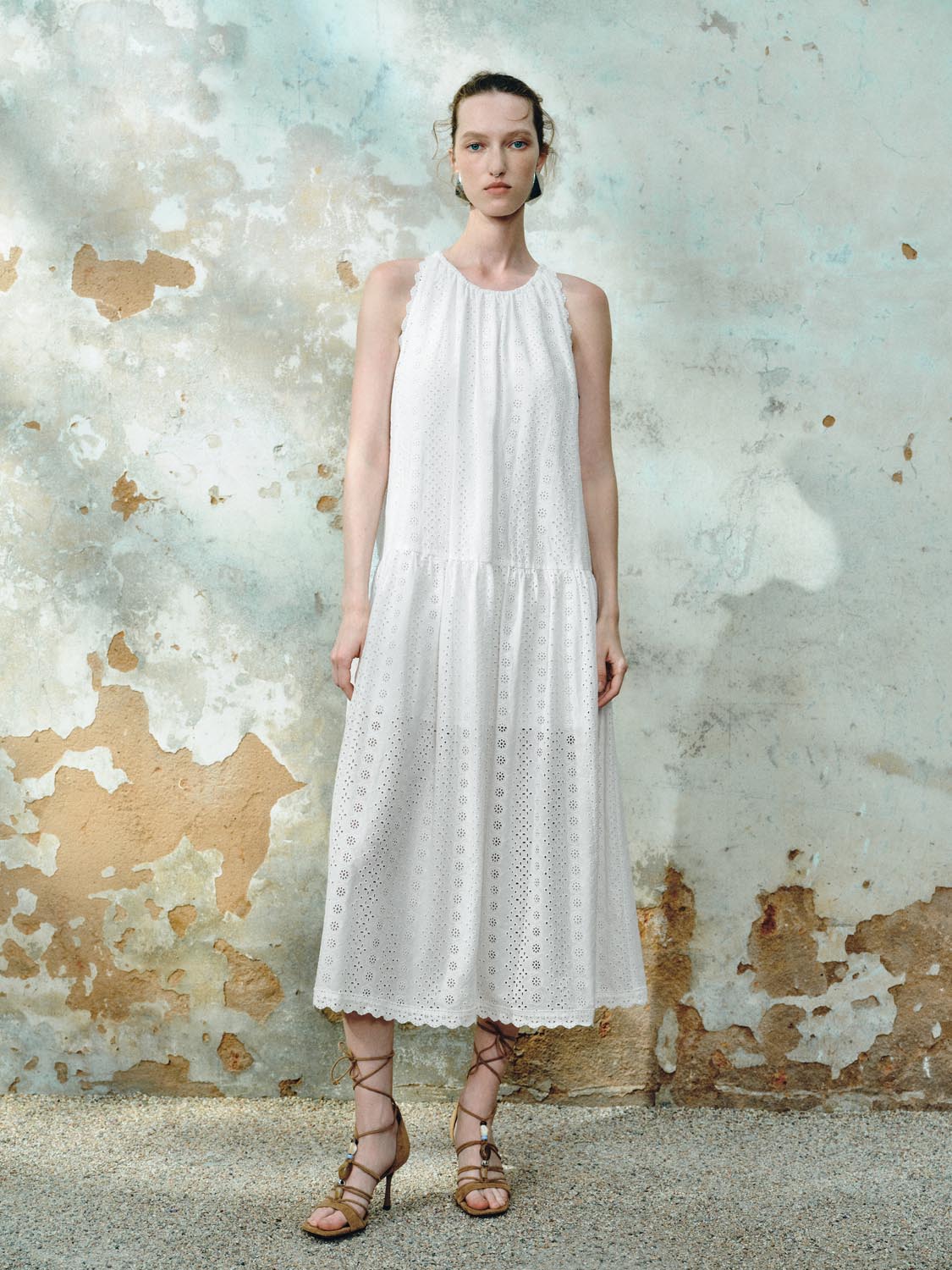 Lace Sleeveless Midi Dresses