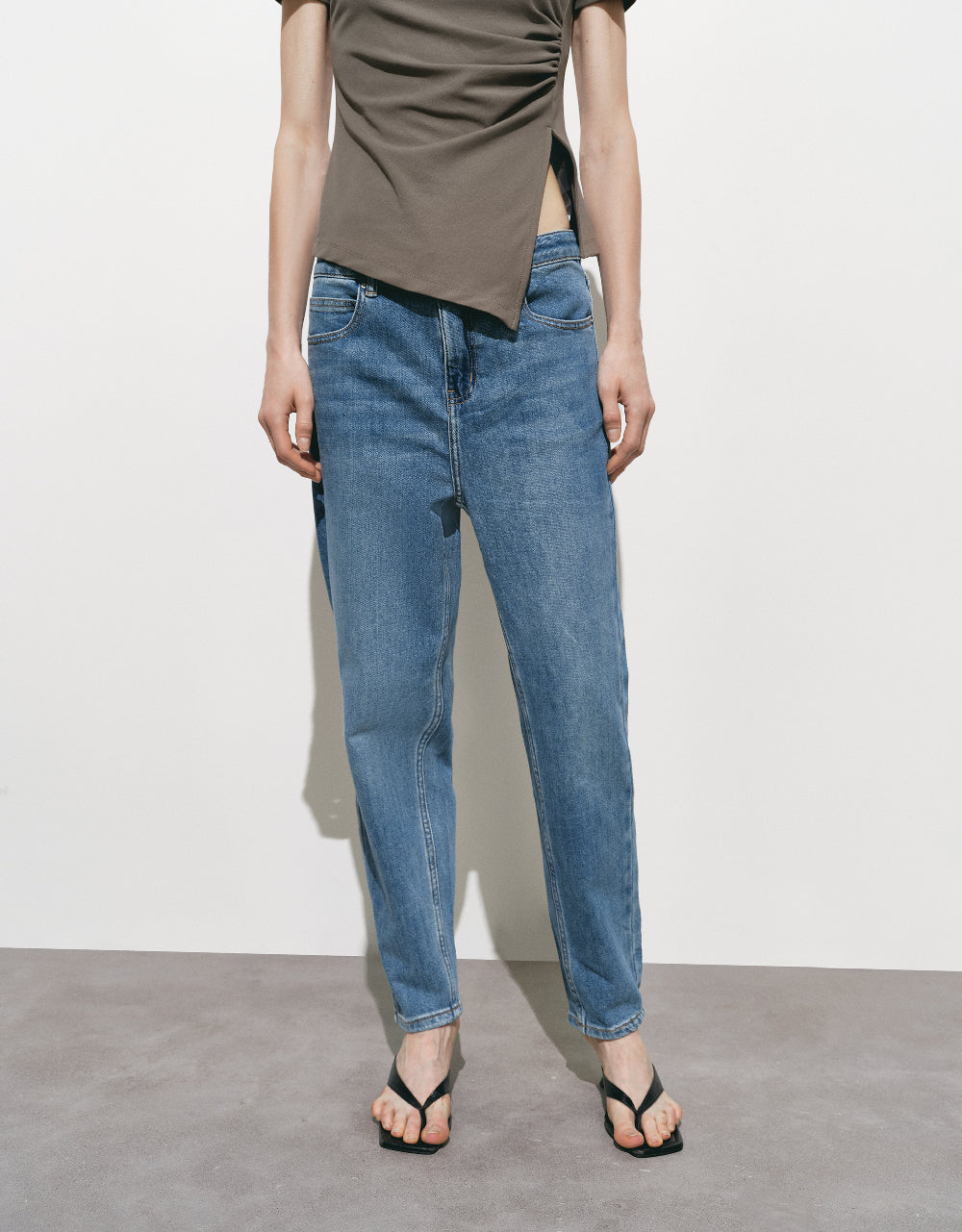 Carrot Fit Jeans