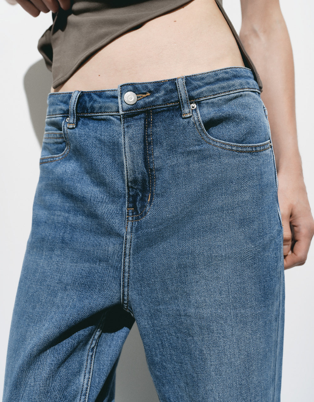 Carrot Fit Jeans