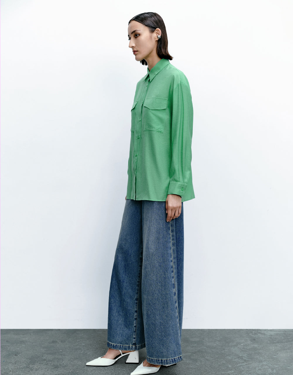 Loose Wide-Leg Jeans