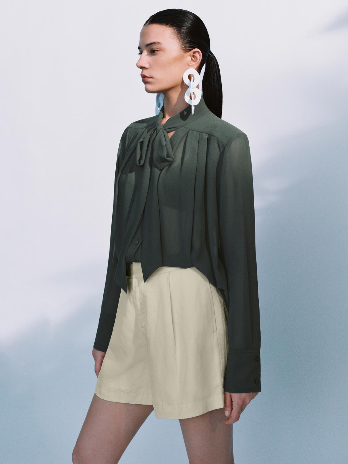 Scarf Décor Long Sleeve Shirts