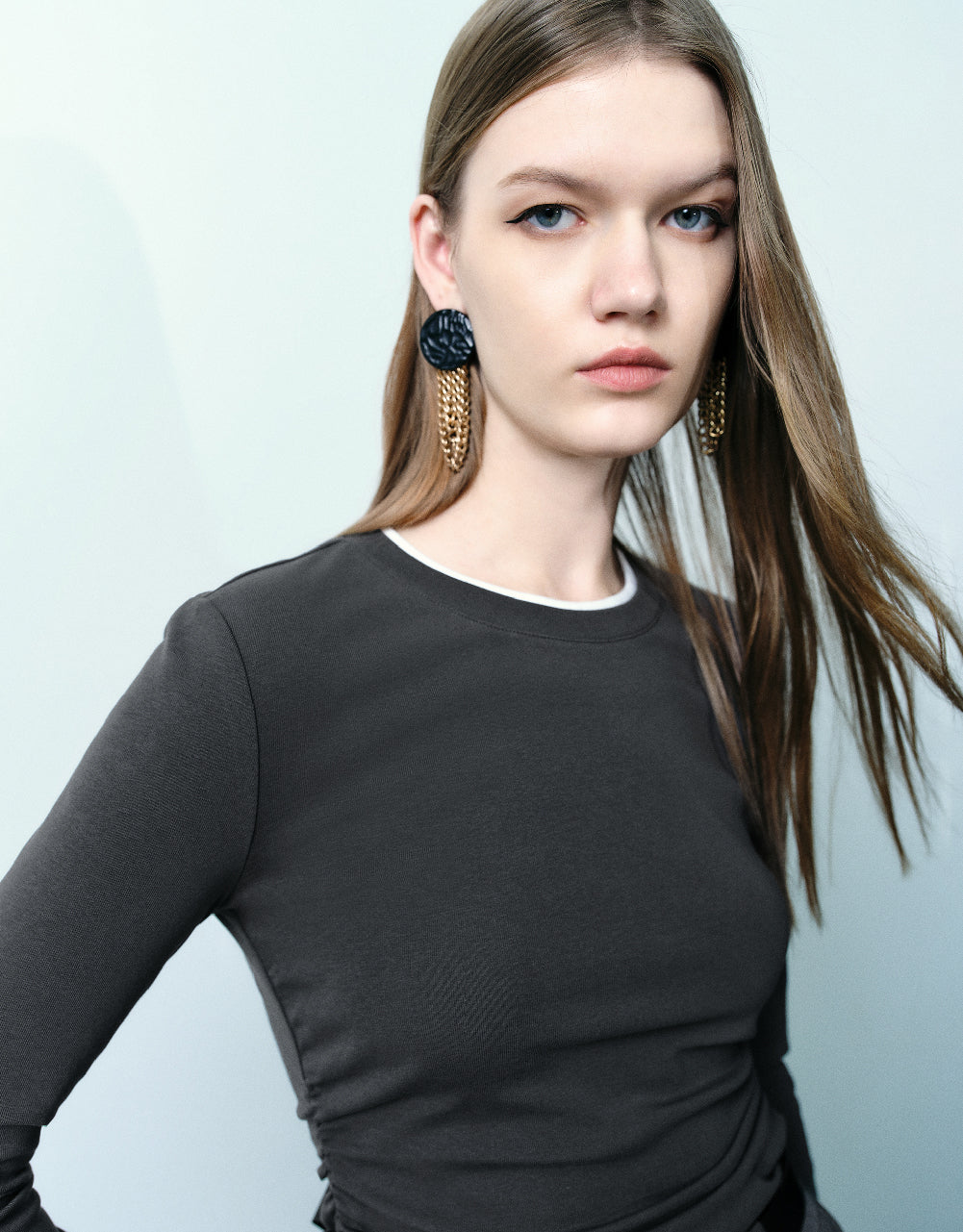 Asymmetric Crew Neck Straight T-Shirt
