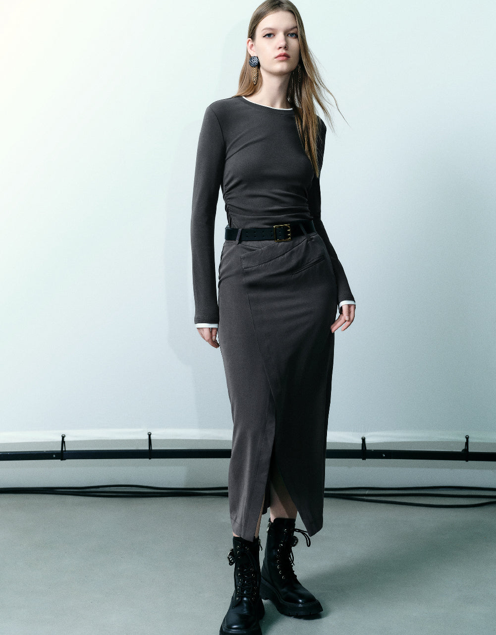 Asymmetric Crew Neck Straight T-Shirt