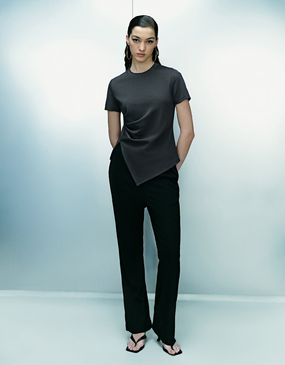 Asymmetric Crew Neck Loose T-Shirt