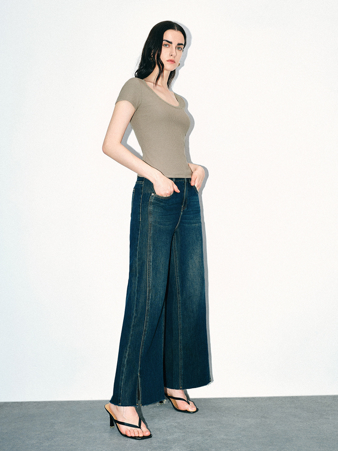 U Neck Skinny T-Shirt