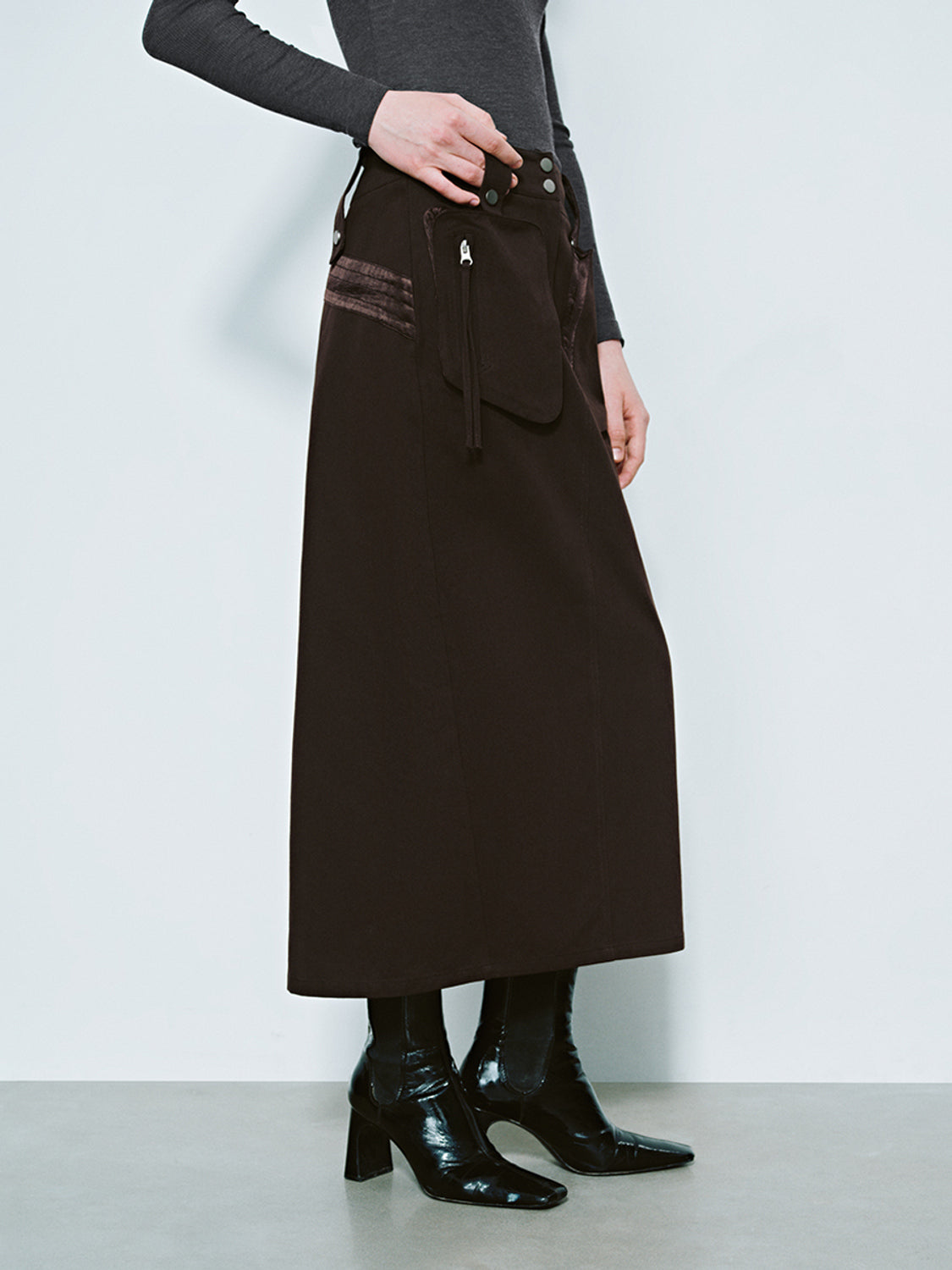 Patch Pocket Straight Skirts