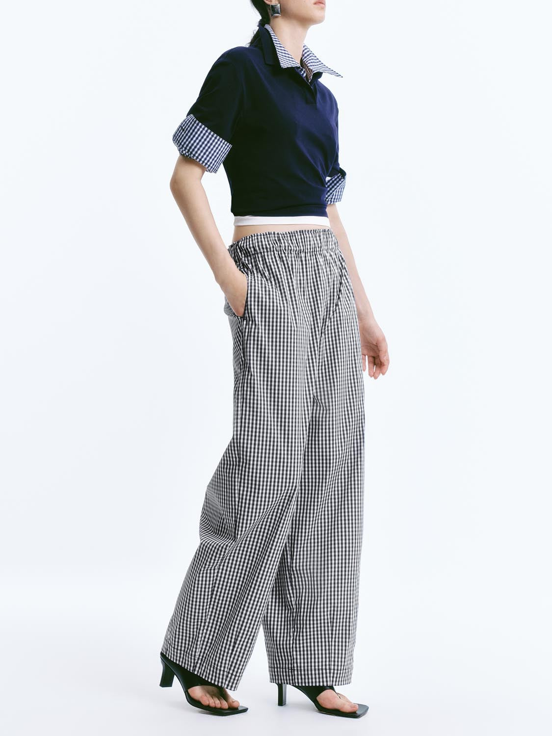 Striped Carrot Fit Pants