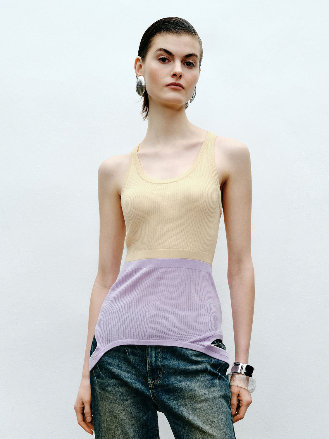 Sleeveless Knitted T-Shirts