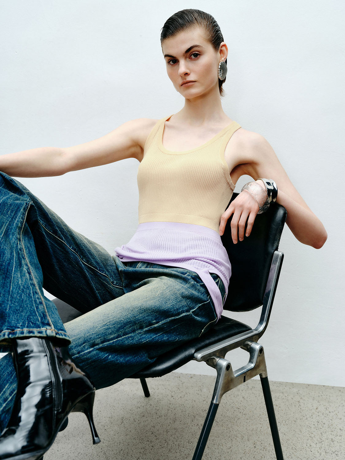 Sleeveless Knitted T-Shirts