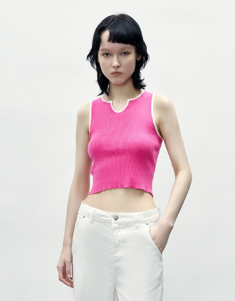 Sleeveless V-Neck Knitted Top
