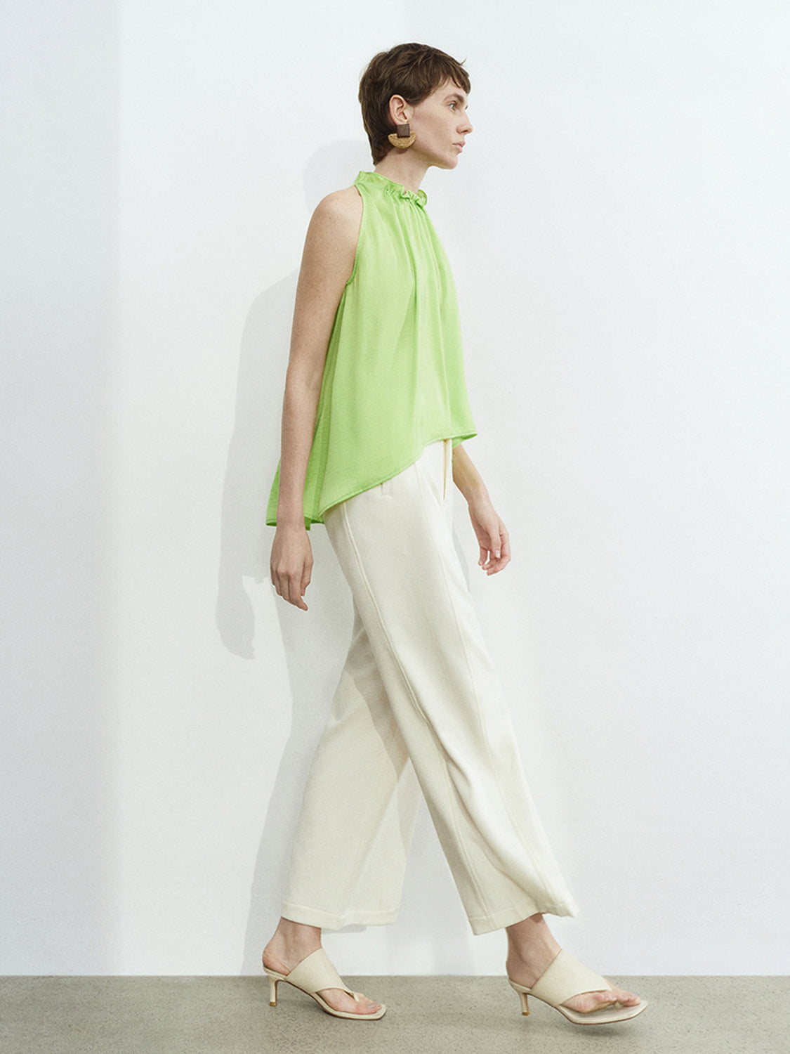 Sleeveless Ruffle Tie Blouses