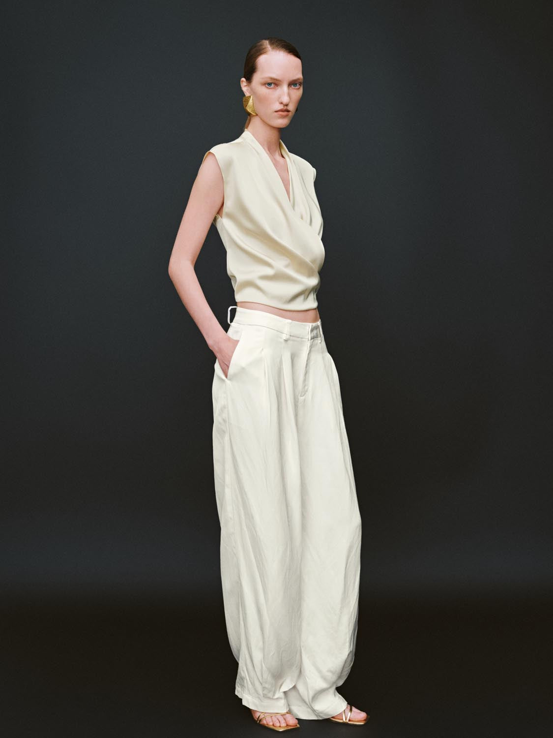 Crossover Overhead Sleeveless Shirts