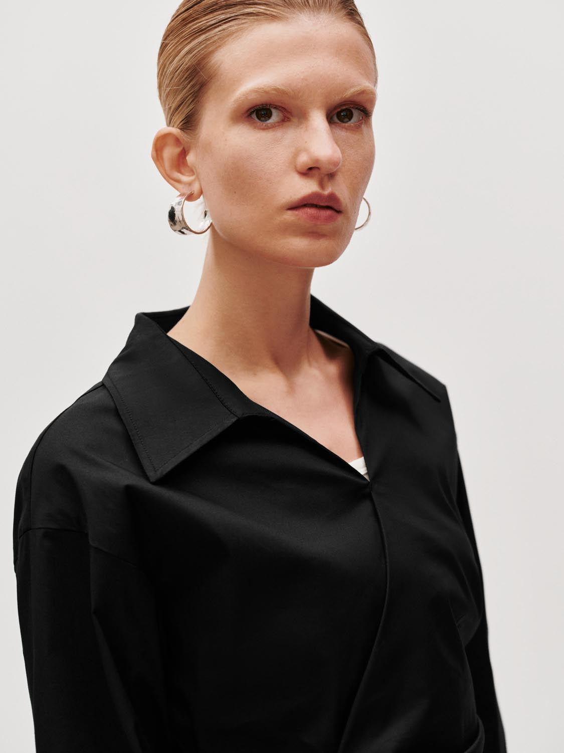 Asymmetric Tailored Overhead Shirts