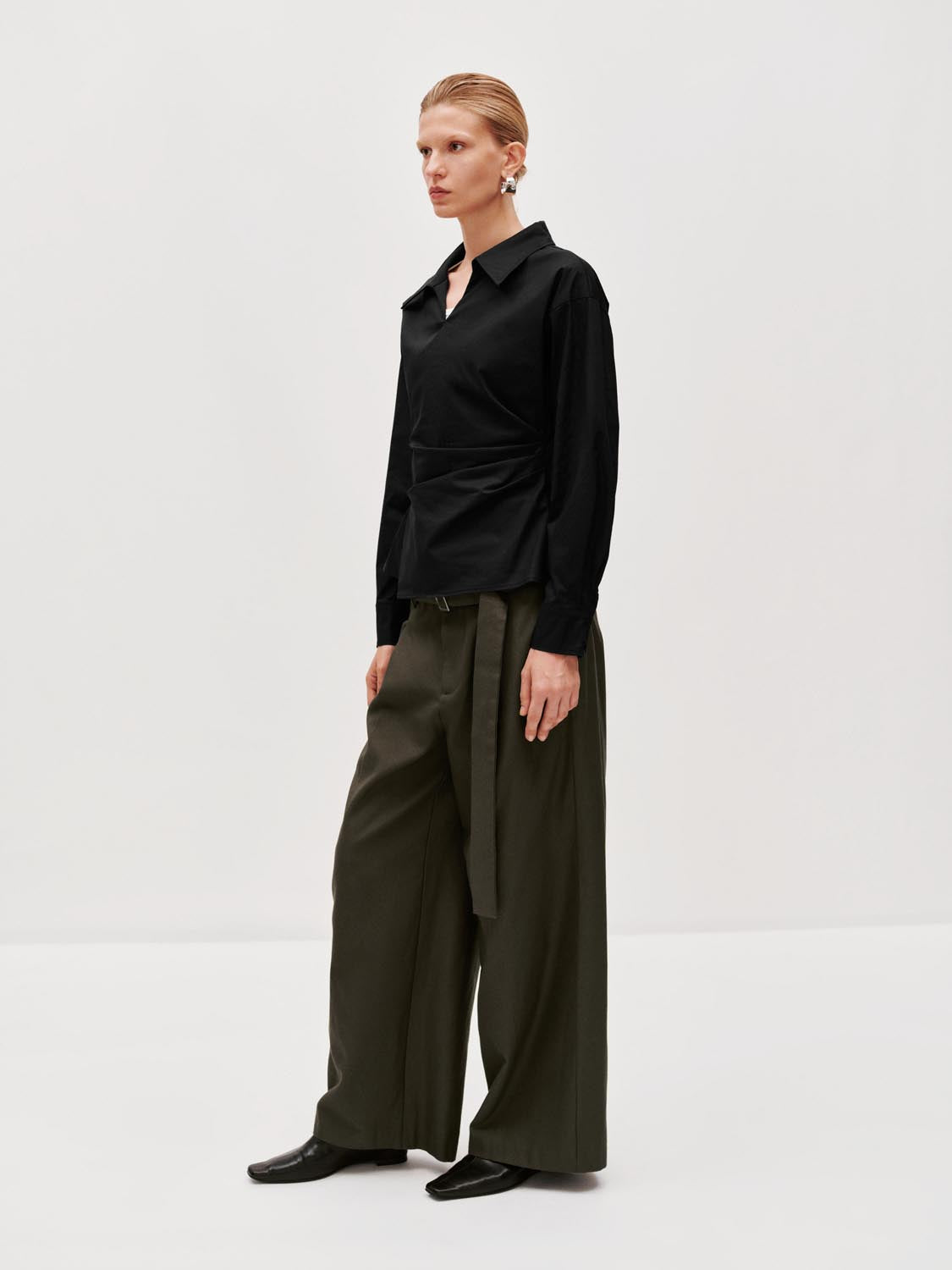 Asymmetric Tailored Overhead Shirts