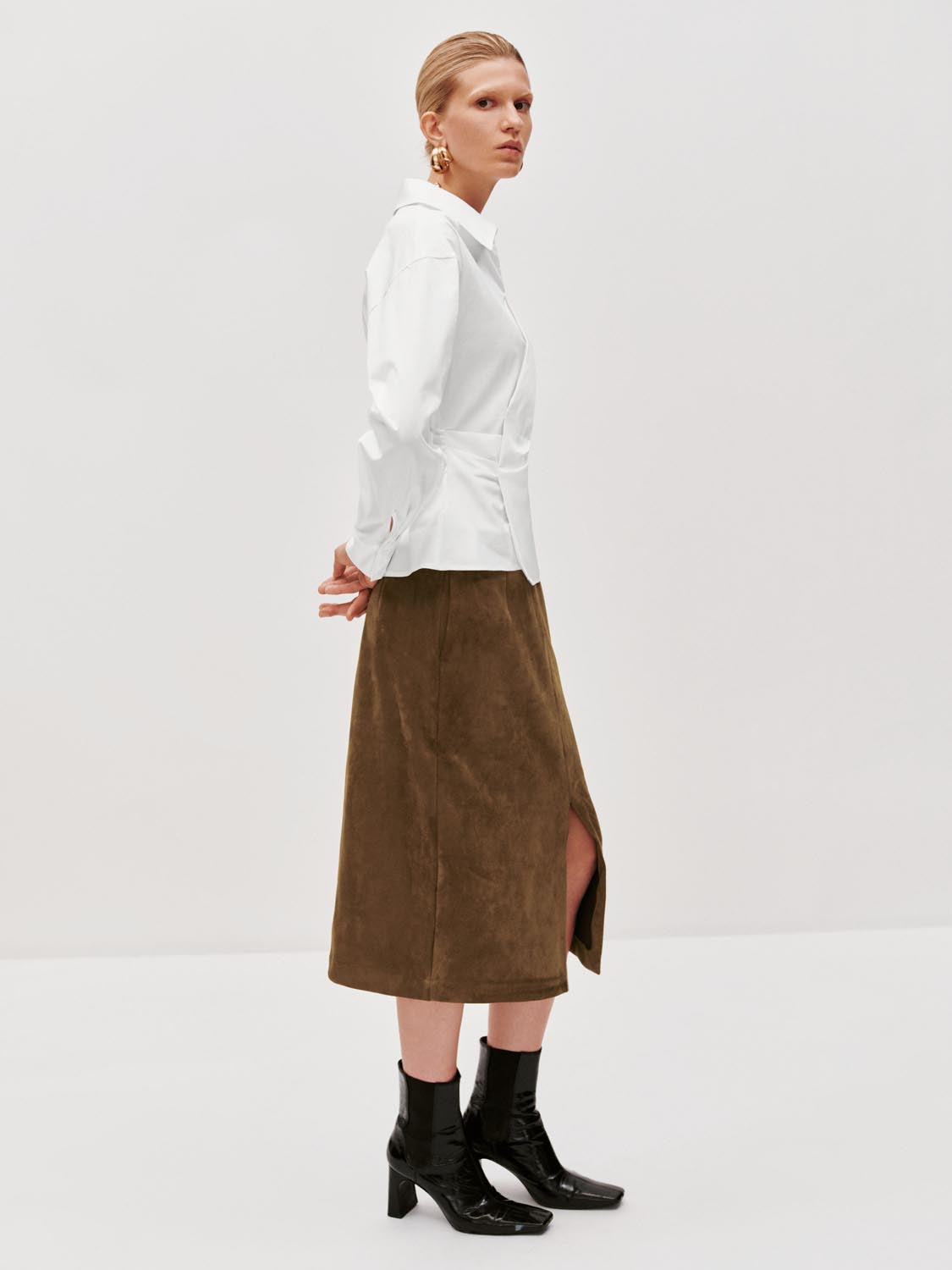 Asymmetric Tailored Overhead Shirts