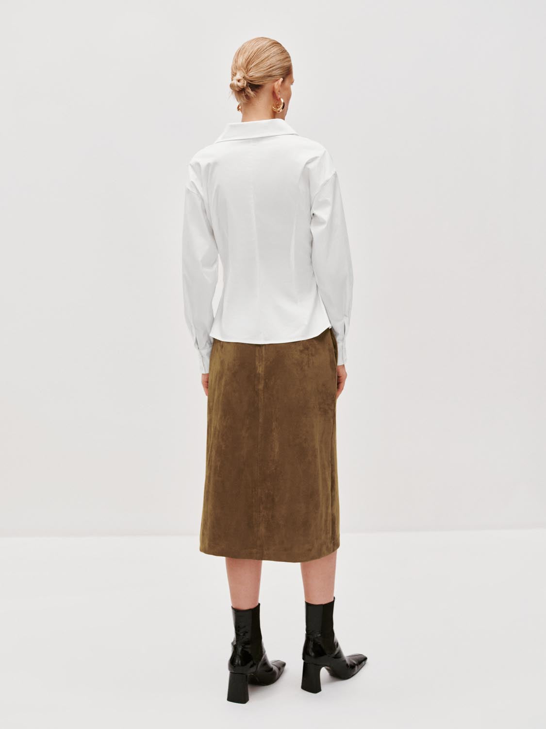 Asymmetric Tailored Overhead Shirts