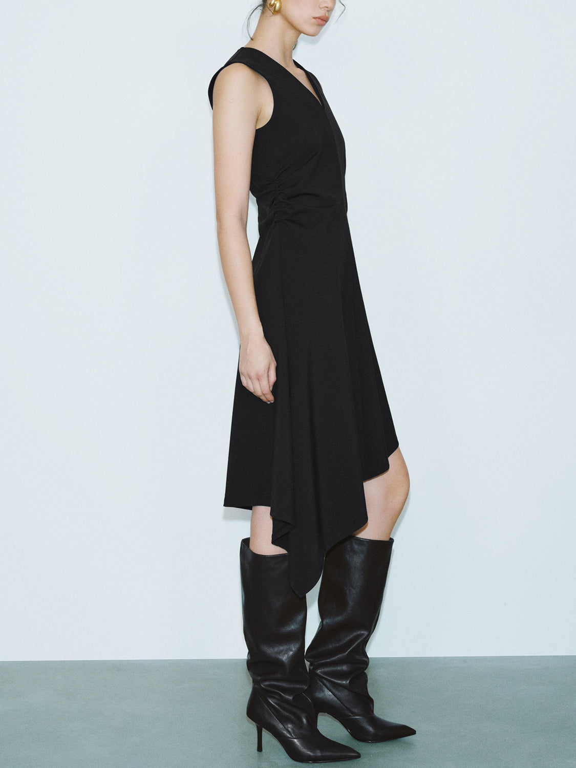 Ruched Sleeveless A-Line Dresses