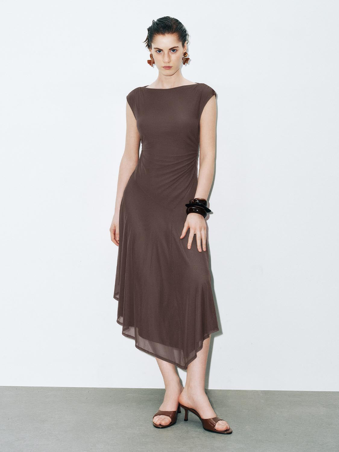 Sleeveless Irregular Hem Skater Maxi Dresses