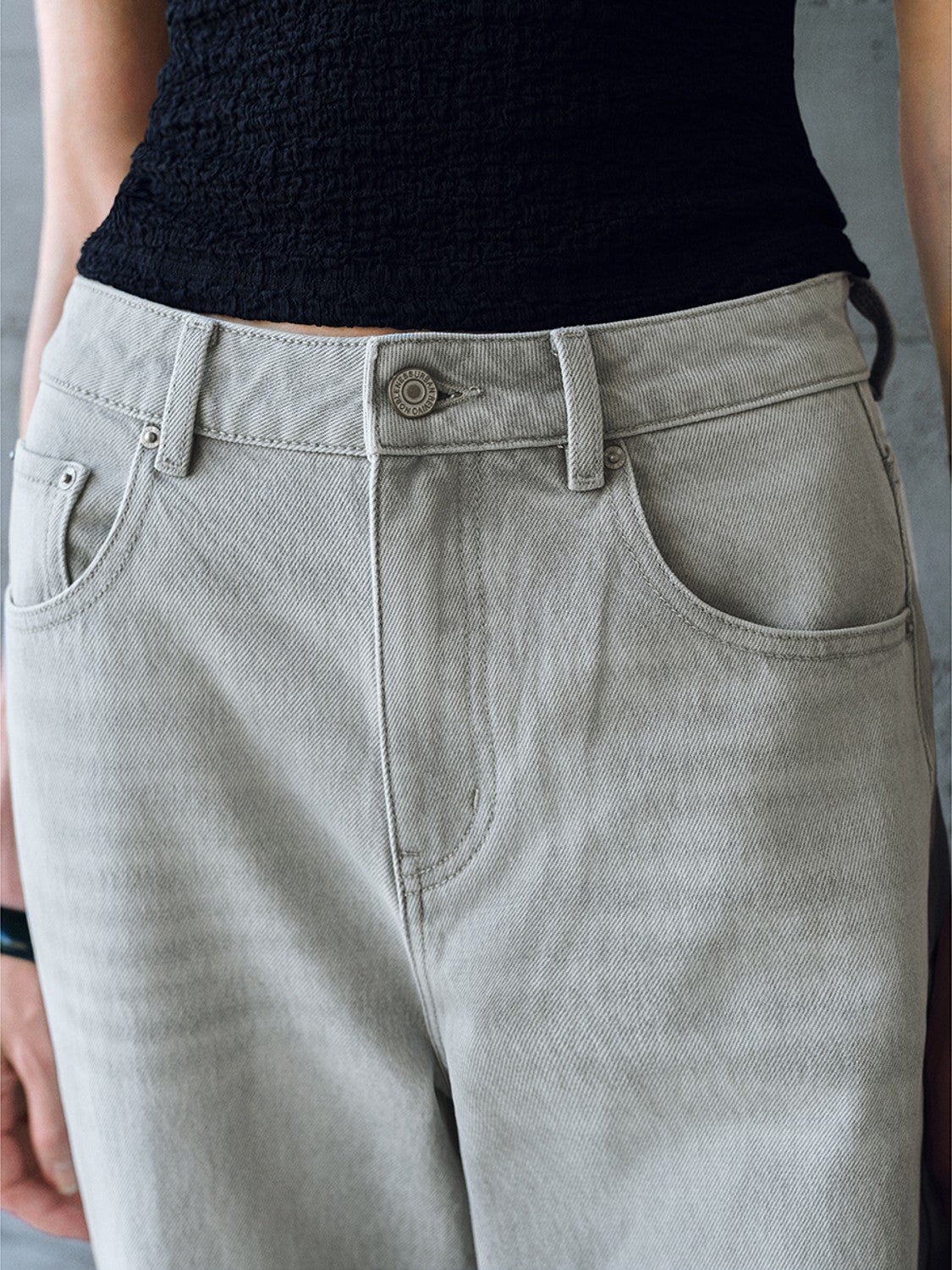 Straight Jeans