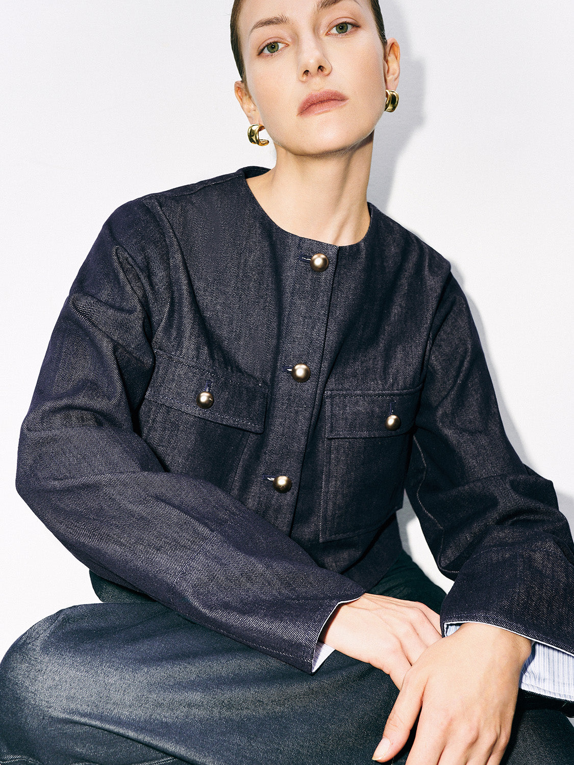 Button Up Crew Neck Loose Denim Jacket