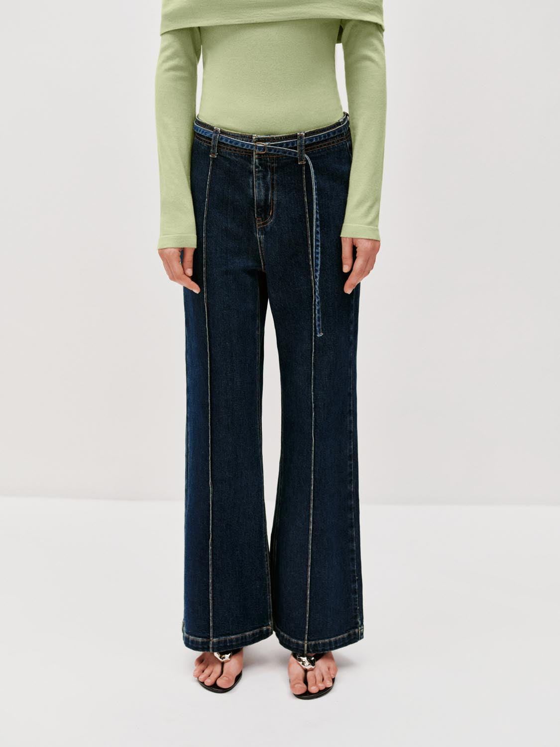 Seamed Wide Leg Jeans