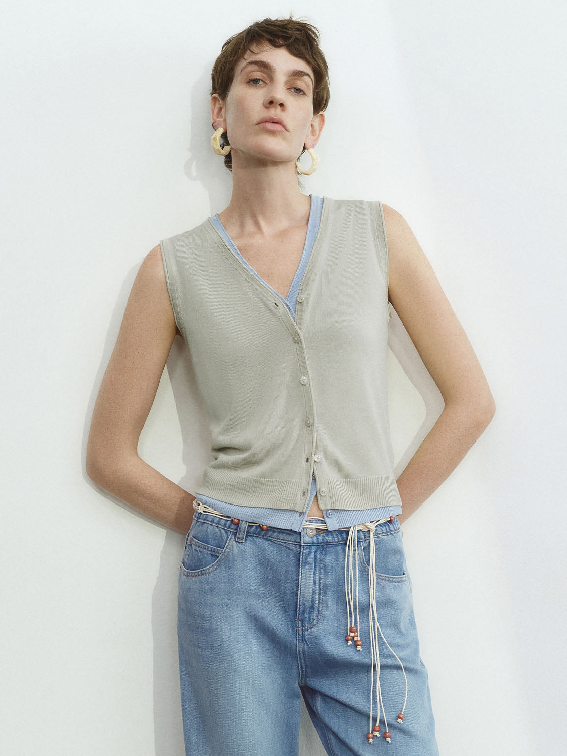 Sleeveless Knitted Cardigans