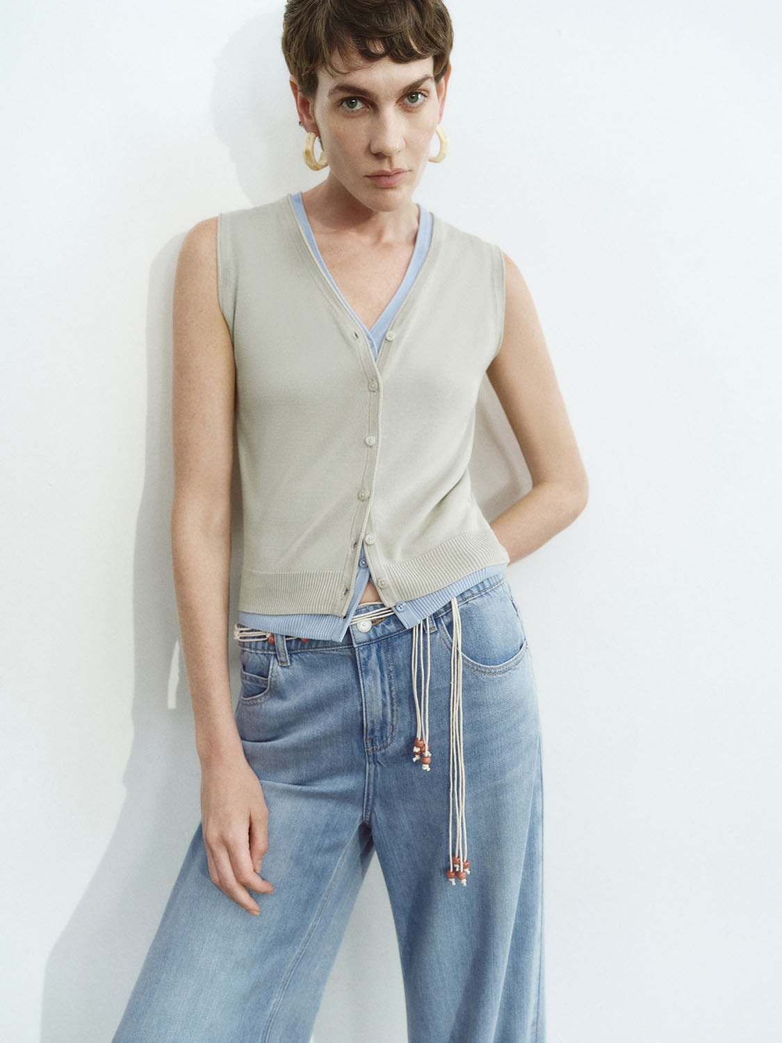 Sleeveless Knitted Cardigans
