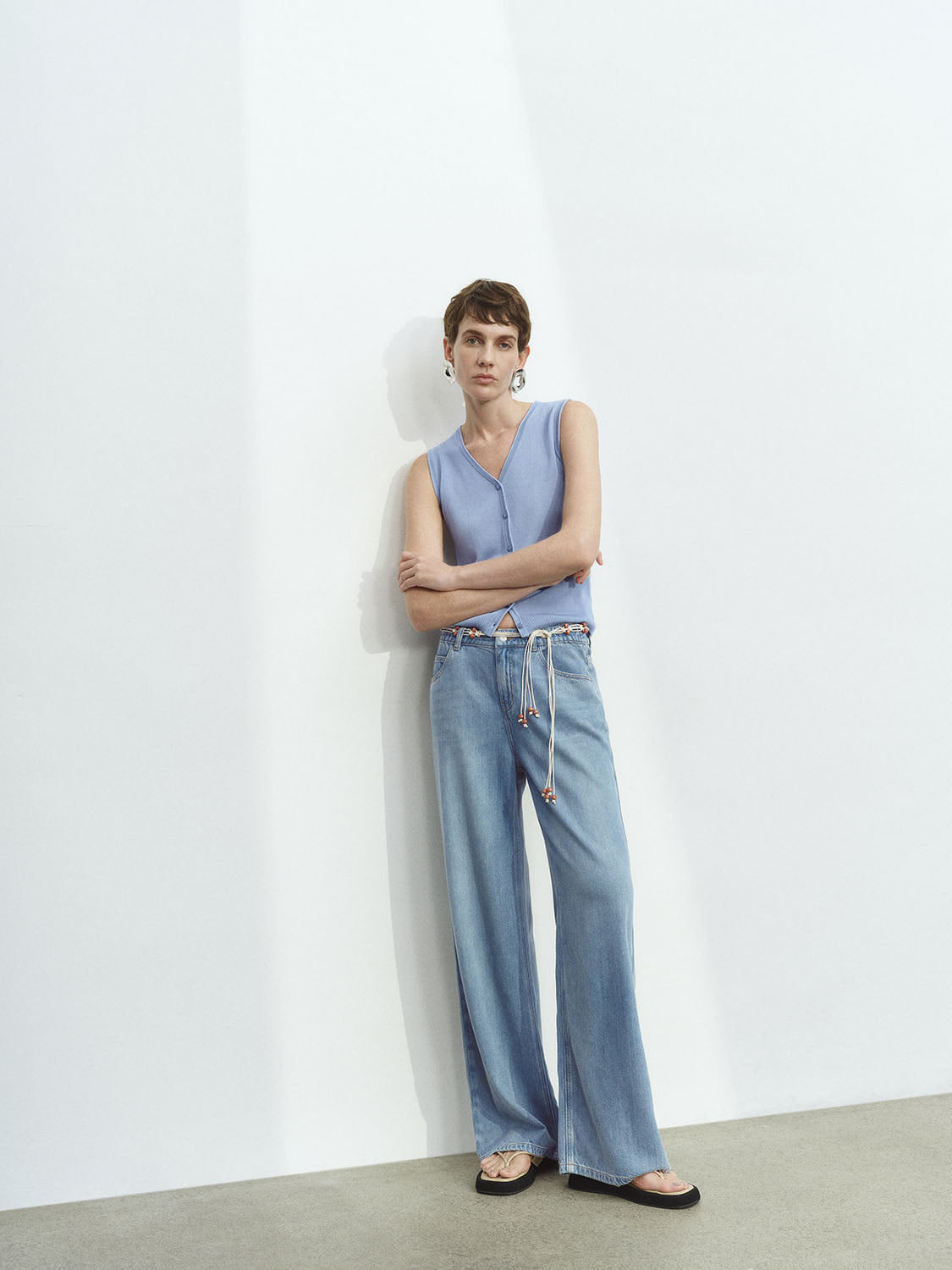 Sleeveless Knitted Cardigans