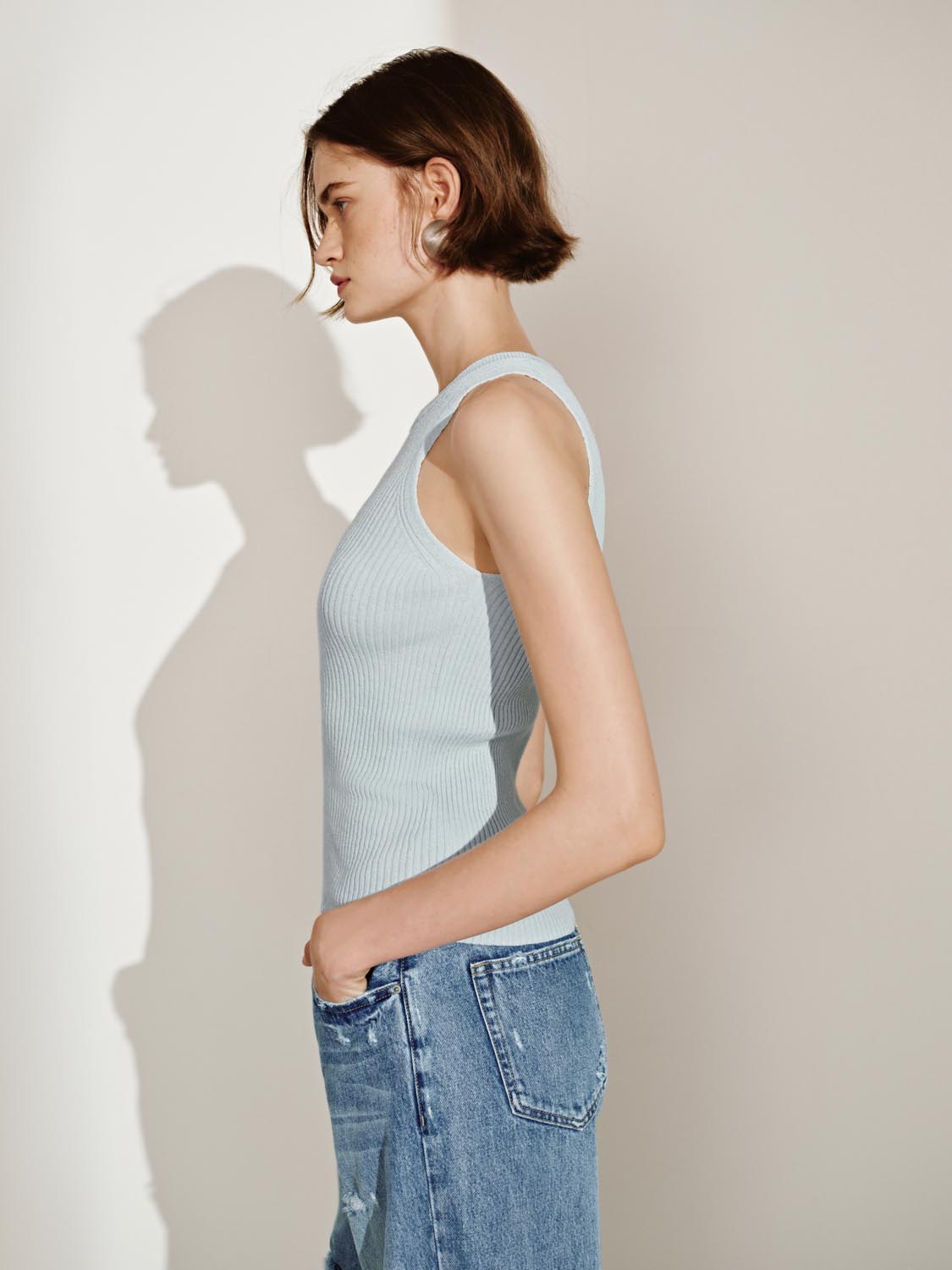Knitted Sleeveless T-Shirts
