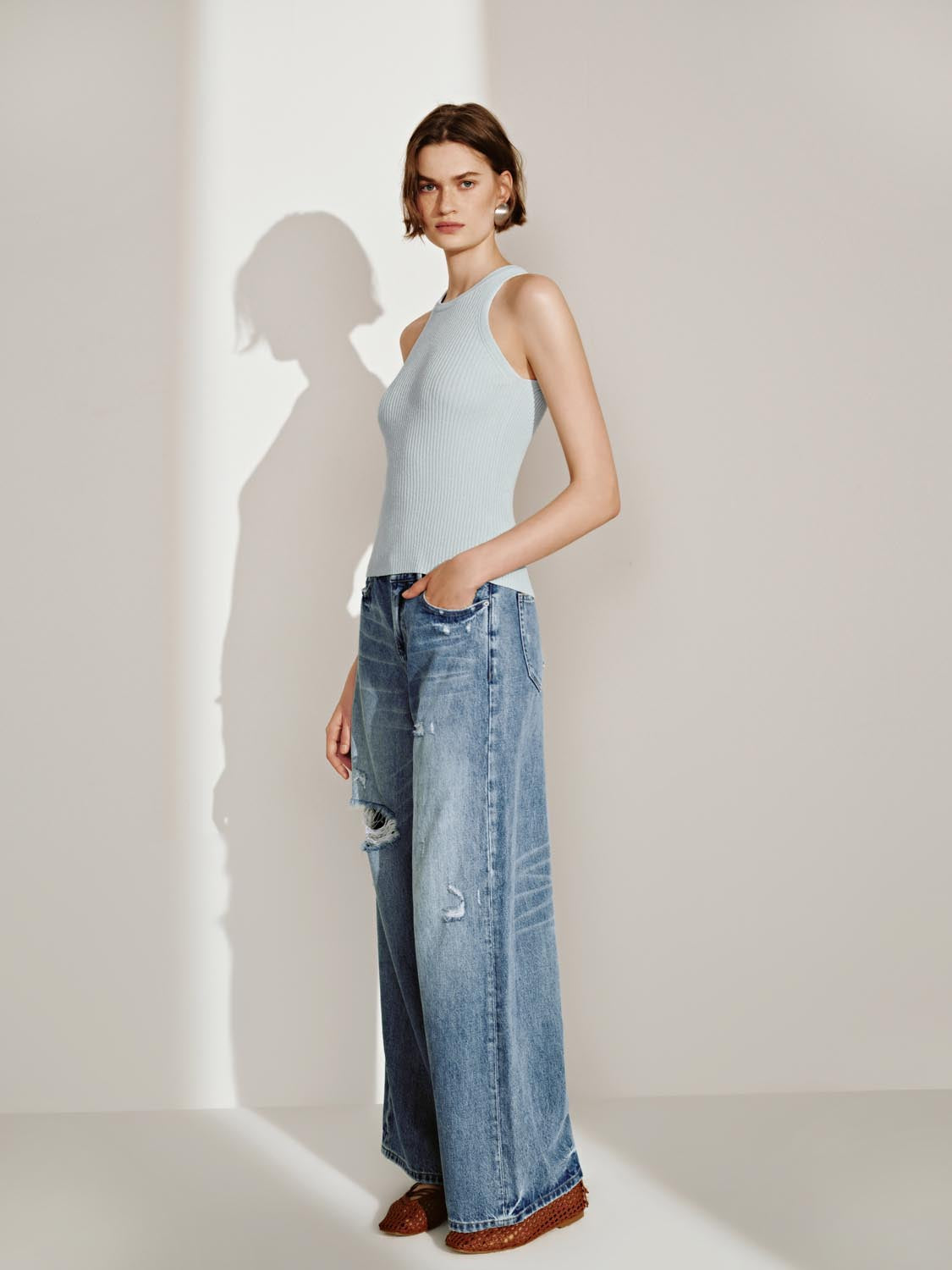 Knitted Sleeveless T-Shirts