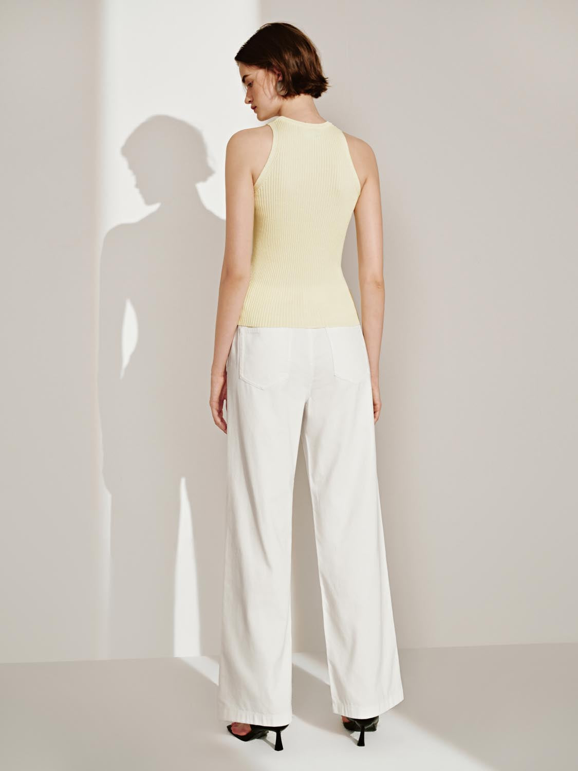 Knitted Sleeveless T-Shirts